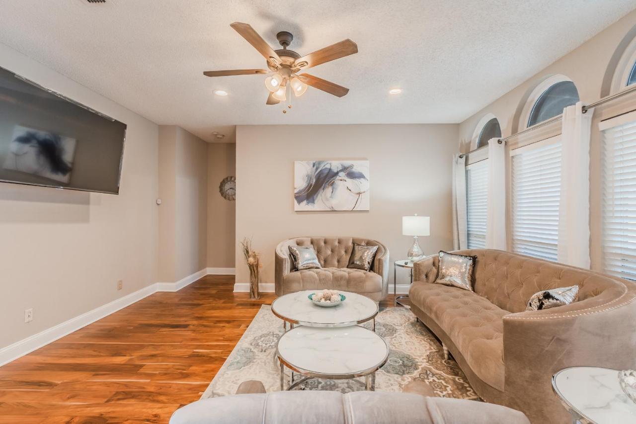 * *Astounding House **Perfect For Family And Friends , Pool , Hot Tub, & Game Room Allen Exterior foto