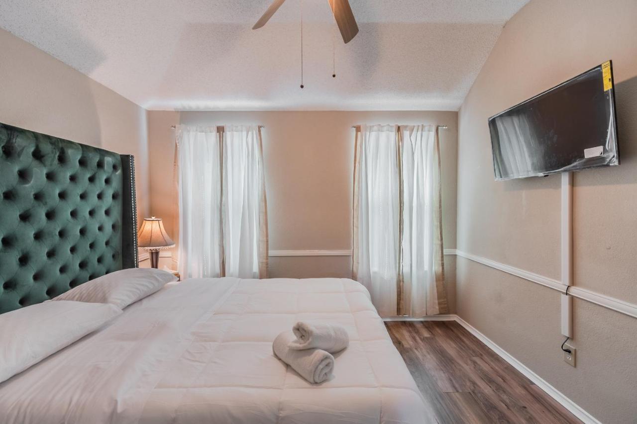 * *Astounding House **Perfect For Family And Friends , Pool , Hot Tub, & Game Room Allen Exterior foto