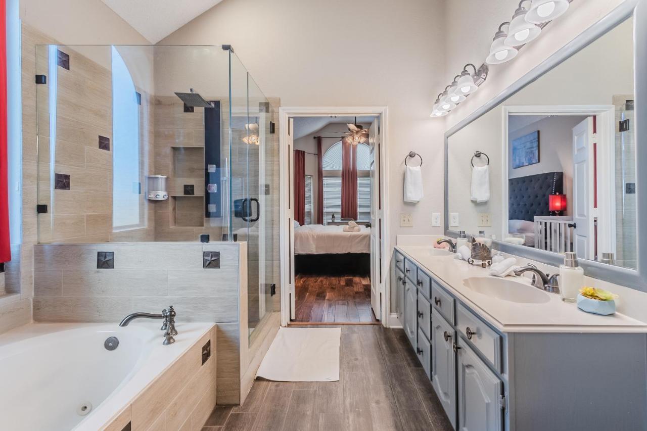 * *Astounding House **Perfect For Family And Friends , Pool , Hot Tub, & Game Room Allen Exterior foto